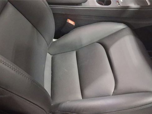 Used 2024 Tesla Model Y Performance image 20