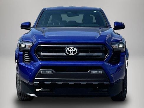 Used 2024 Toyota Tacoma SR5 AWD/4WD image 3