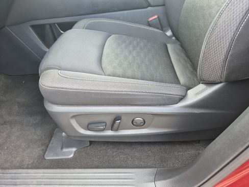 Certified 2024 Nissan Pathfinder SV AWD/4WD image 22