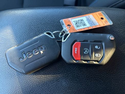 Used 2022 Jeep Wrangler Unlimited Rubicon 4xe w/ Cold Weather Group image 41