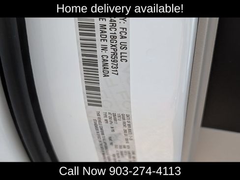 Used 2023 Chrysler Pacifica Touring-L FWD image 37