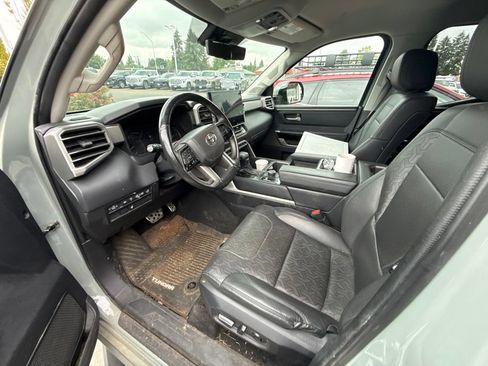Used 2022 Toyota Tundra Limited w/ TRD Off-Road Package AWD/4WD image 9