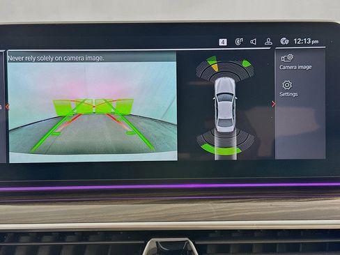 Used 2023 BMW 530i xDrive w/ Premium Package image 23