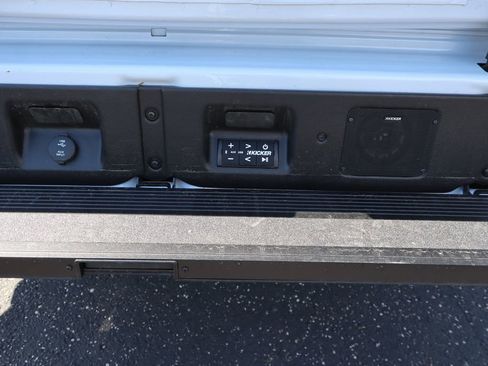 Used 2026 GMC Sierra 3500 Denali Ultimate AWD/4WD image 38