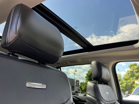 Certified 2025 Ford Expedition Max Platinum AWD/4WD image 19
