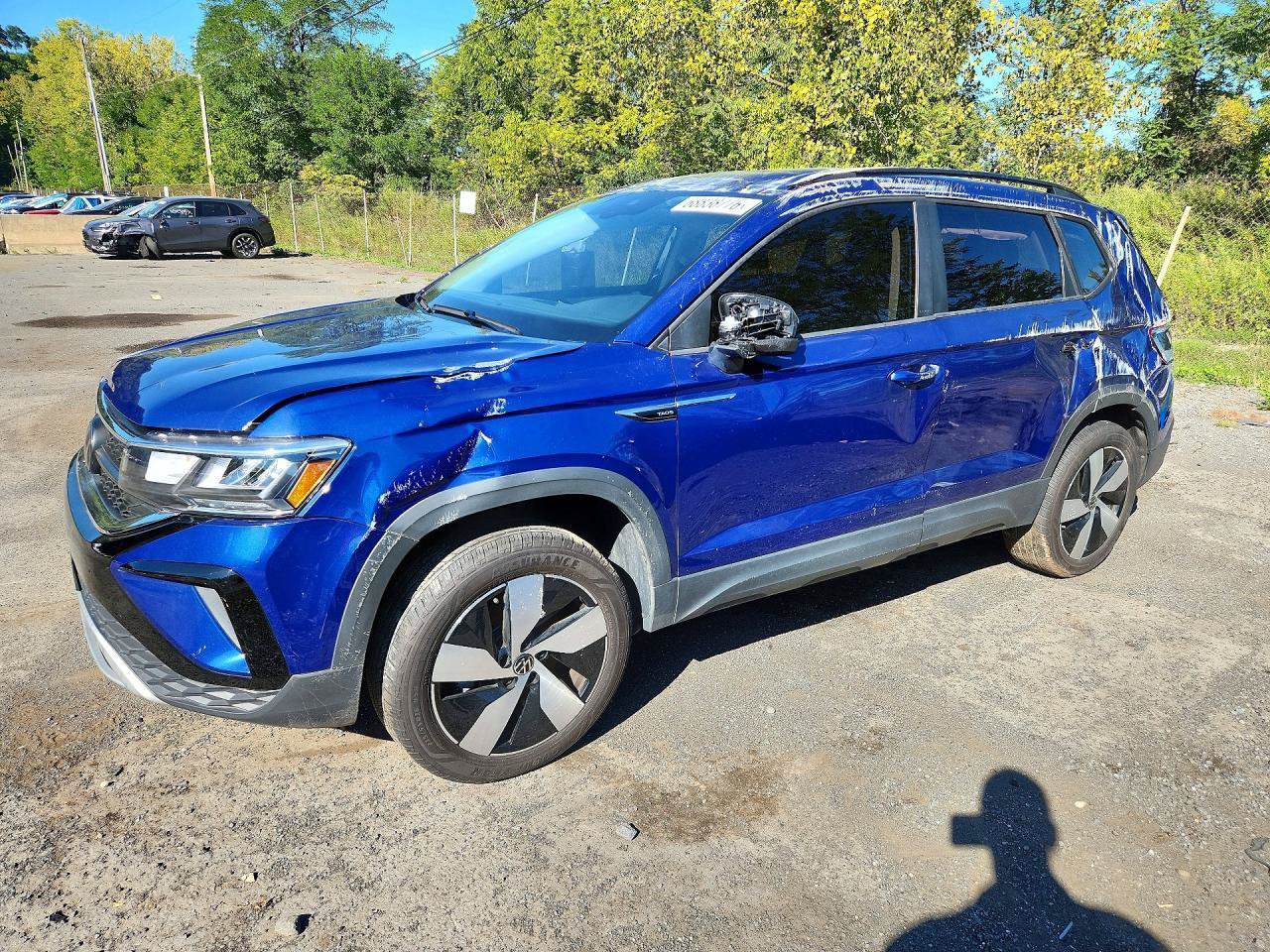 Used 2024 Volkswagen Taos S AWD/4WD image 2