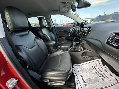 Used 2021 Jeep Compass Limited image 23