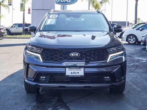 Used 2021 Kia Sorento SX image 2
