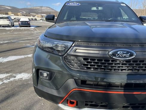 Used 2022 Ford Explorer Timberline w/ Timberline Technology Package image 2