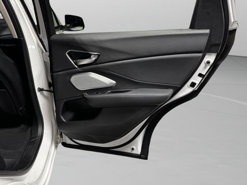 Certified 2023 Acura RDX FWD w/ Technology Package image 16