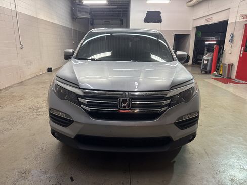 Used 2016 Honda Pilot EX-L image 2