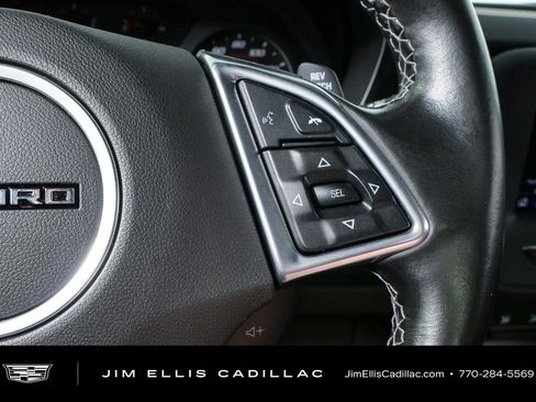 Used 2021 Chevrolet Camaro LT RWD image 11