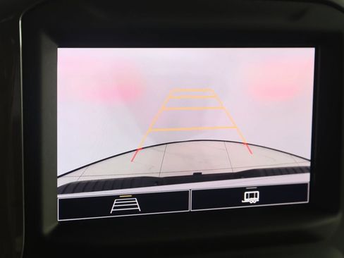 Used 2024 Chevrolet Silverado 2500 Custom w/ Custom Convenience Package image 8