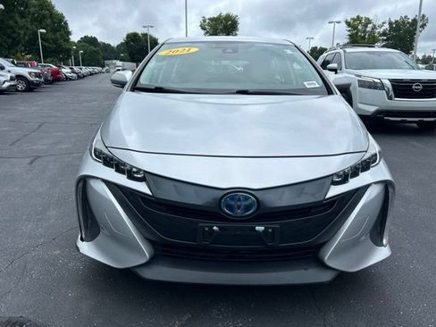 Used 2021 Toyota Prius Prime LE FWD image 2