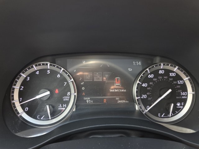 Used 2022 Toyota Highlander XLE AWD/4WD image 24