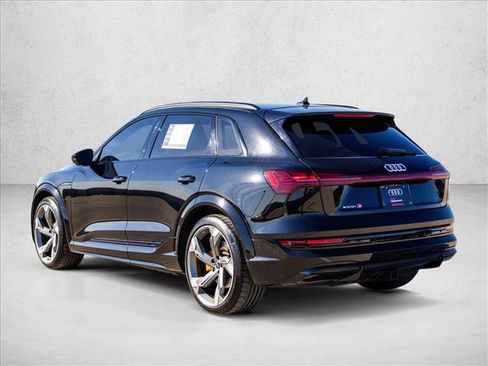 Used 2023 Audi e-tron S Prestige w/ Prestige Package image 7