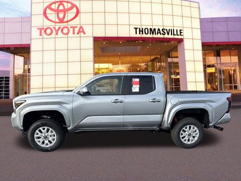 New 2026 Toyota Tacoma SR5 image 8