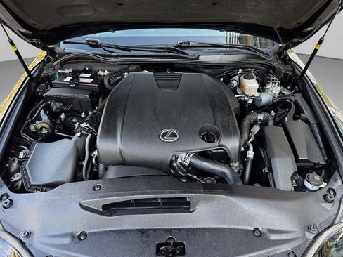 Used 2015 Lexus IS 250 w/ F-Sport Package RWD image 13