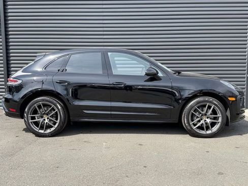 Used 2025 Porsche Macan Turbo image 8