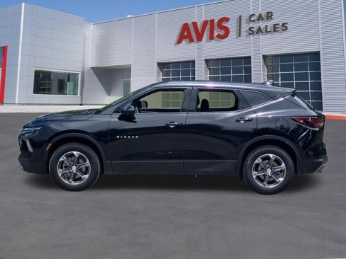 Used 2025 Chevrolet Blazer LT FWD image 10