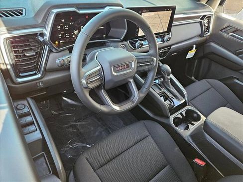 New 2026 GMC Canyon Elevation RWD image 3