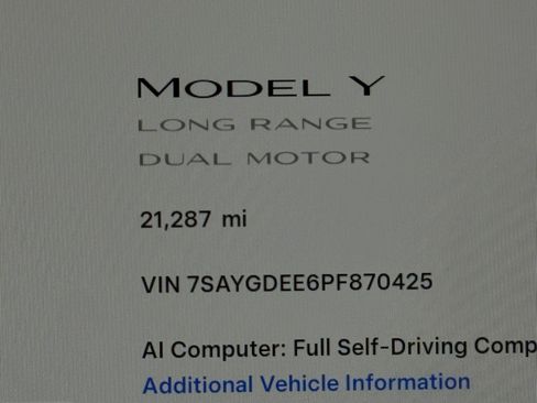 Used 2023 Tesla Model Y Long Range AWD/4WD image 31