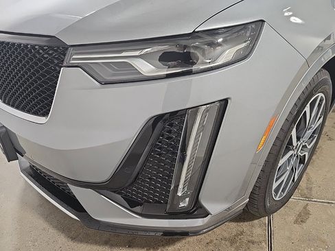 Used 2024 Cadillac XT6 Sport image 10