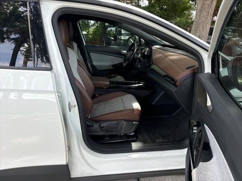 Used 2023 Volkswagen ID.4 Pro RWD image 19