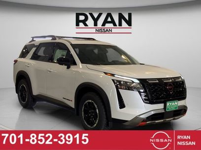 New 2026 Nissan Pathfinder Rock Creek w/ Rock Creek Premium Package
