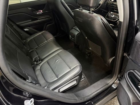 Used 2022 Lincoln Corsair AWD w/ Premium Package image 44