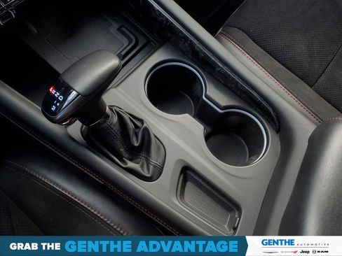 Used 2024 Dodge Durango R/T AWD/4WD image 25