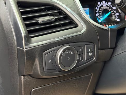 Used 2019 Ford Edge Titanium w/ Equipment Group 301A image 25