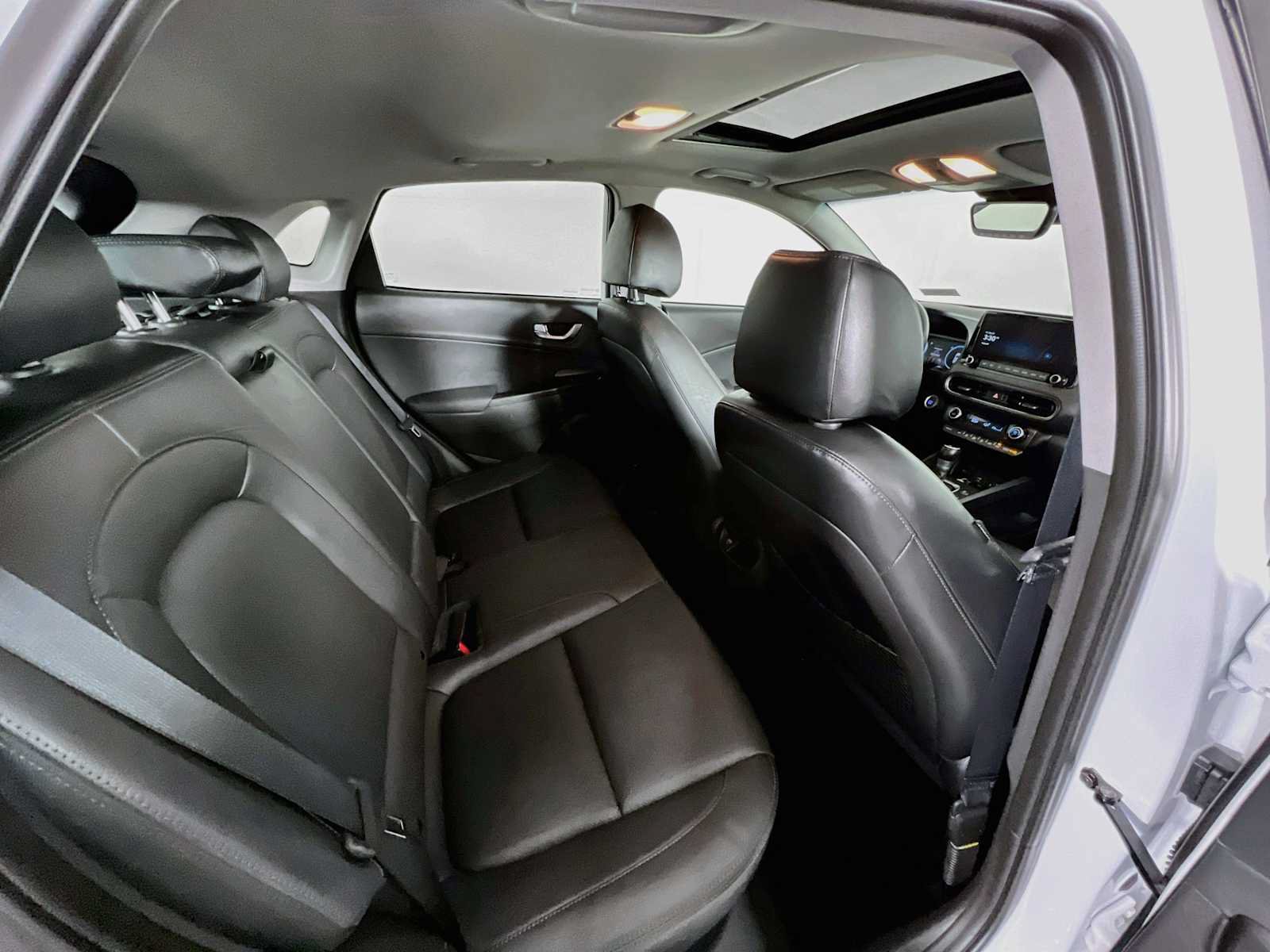 Certified 2023 Hyundai Kona Limited AWD/4WD image 28