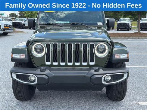 Certified 2022 Jeep Wrangler Unlimited Sahara w/ Safety Group AWD/4WD image 2