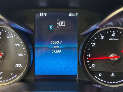 Used 2021 Mercedes-Benz GLC 300 image 37