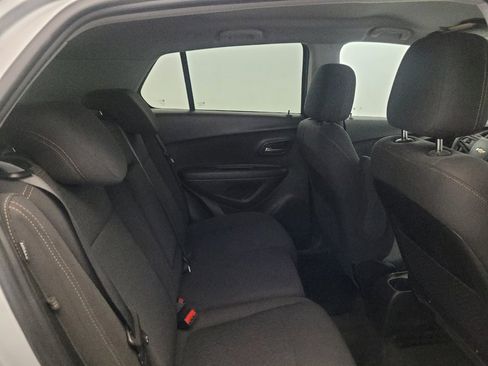 Used 2020 Chevrolet Trax LS w/ Tint and Cruise Package FWD image 19