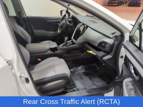 Certified 2025 Subaru Outback Premium AWD/4WD image 9