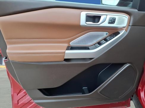 Used 2022 Ford Explorer King Ranch w/ Class IV Trailer Tow Package image 15