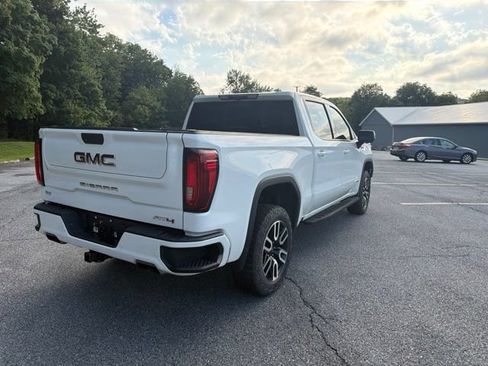 Used 2023 GMC Sierra 1500 AT4 w/ AT4 Premium Package AWD/4WD image 7