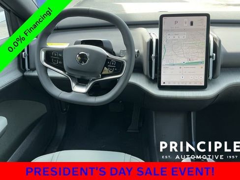 New 2026 Volvo EX30 Cross Country Ultra image 15