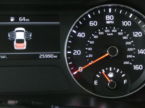 Used 2023 Kia Forte LXS image 67