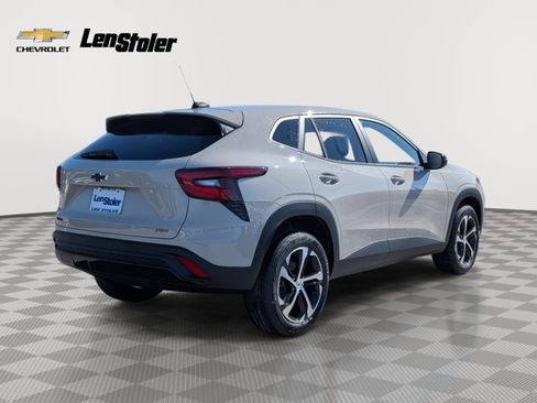 New 2026 Chevrolet Trax RS w/ Sunroof Package image 3