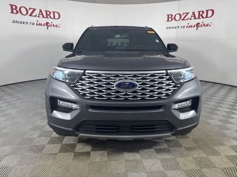 Certified 2023 Ford Explorer Platinum w/ Technology Package image 2