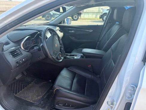 Used 2015 Chevrolet Impala LTZ FWD image 6