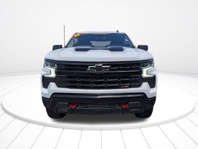 Used 2025 Chevrolet Silverado 1500 LT Trail Boss w/ Convenience Package II AWD/4WD image 8
