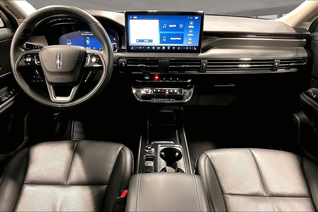 Used 2024 Lincoln Corsair Reserve AWD/4WD image 8
