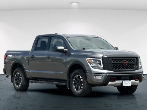 Used 2024 Nissan Titan PRO-4X w/ Pro-4x Utility Package AWD/4WD image 5
