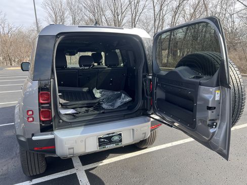 Certified 2023 Land Rover Defender 110 S image 30