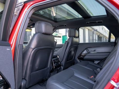 Used 2024 Land Rover Range Rover Sport SE AWD/4WD image 40