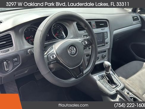 Used 2016 Volkswagen Golf S FWD image 37